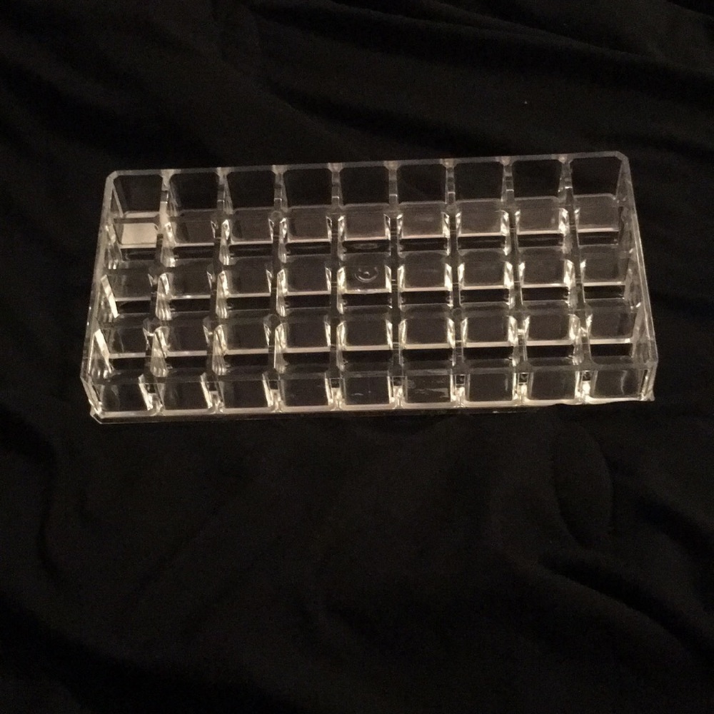 Acrylic lipstick organizer